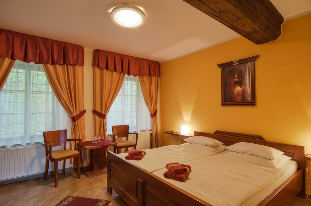Pension Pod Radnici Cesky Krumlov Ngoại thất bức ảnh