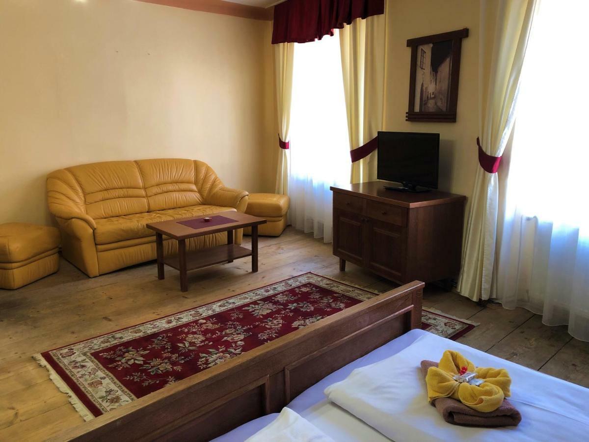 Pension Pod Radnici Cesky Krumlov Ngoại thất bức ảnh